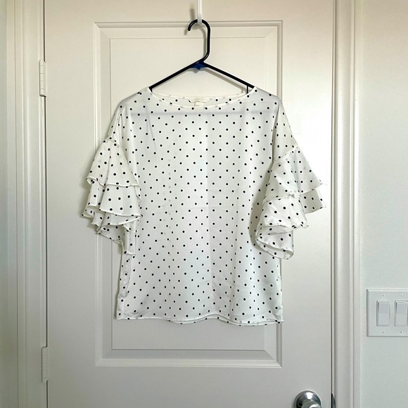 H&M Tops - H&M Polk-a-dot top